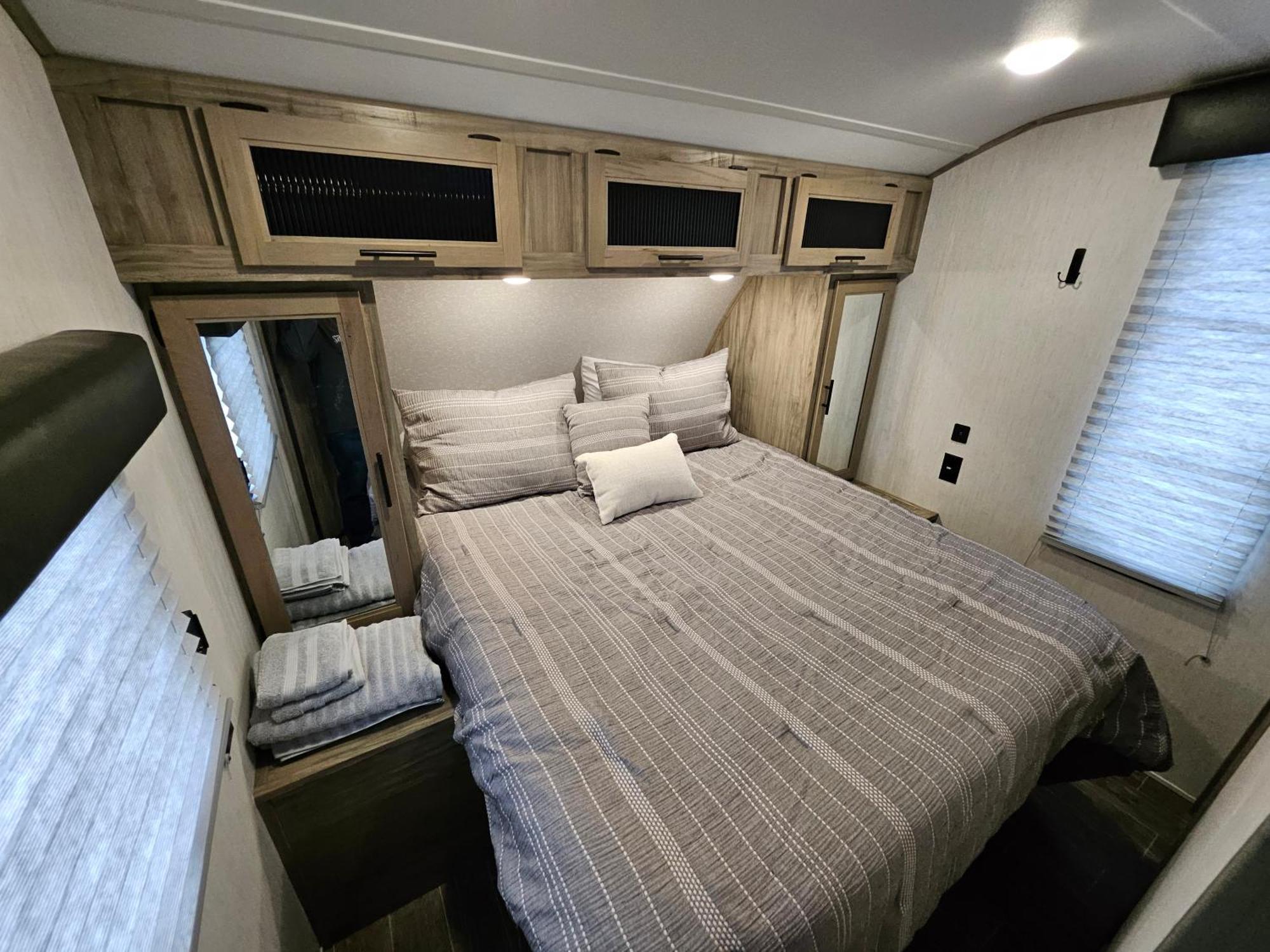 Hailey'S Beach-N-Bay Rv Resort Gilchrist Ngoại thất bức ảnh